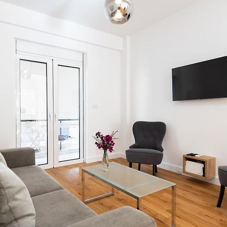Wonderful Central Athens 2 Bedroom 2 Bath Sleeps 8 Dış mekan fotoğraf
