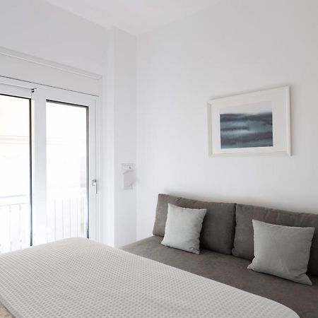Wonderful Central Athens 2 Bedroom 2 Bath Sleeps 8 Dış mekan fotoğraf