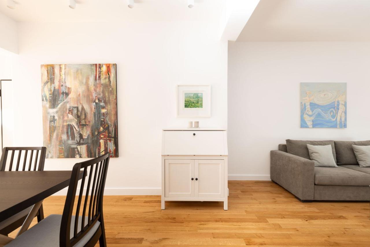Wonderful Central Athens 2 Bedroom 2 Bath Sleeps 8 Dış mekan fotoğraf