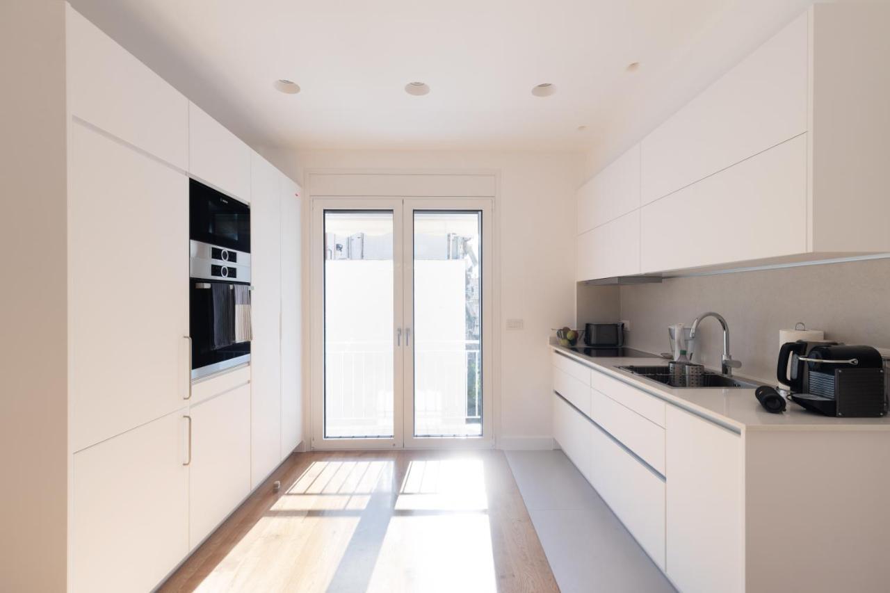 Wonderful Central Athens 2 Bedroom 2 Bath Sleeps 8 Dış mekan fotoğraf