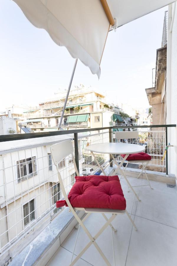 Wonderful Central Athens 2 Bedroom 2 Bath Sleeps 8 Dış mekan fotoğraf